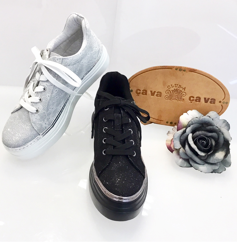 Cava Cava 大人気厚底スニーカー入荷 熊本の靴 鞄の専門店 櫻井總本店